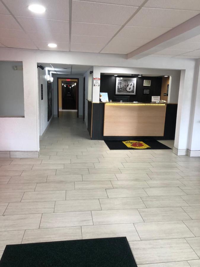 史蒂文斯角地区速8酒店 Plover 外观 照片